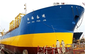 銀箭鋁銀漿船舶甲板防腐應(yīng)用示例圖 (2).jpg 銀箭鋁銀漿船舶甲板防腐應(yīng)用示例圖 (2).jpg